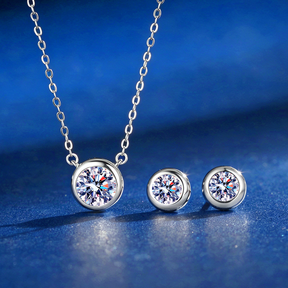 D Color Moissanite Bezel Stud  - Bezels Set Pendant 评论和价格